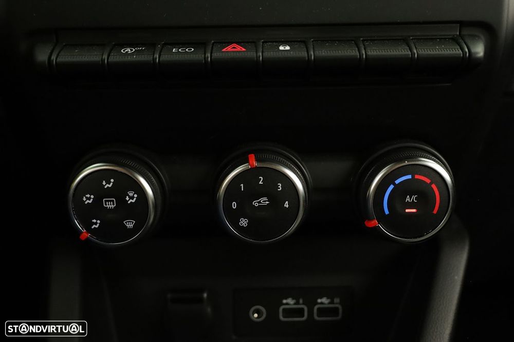 Renault Clio 1.0 TCe Evolution - 11