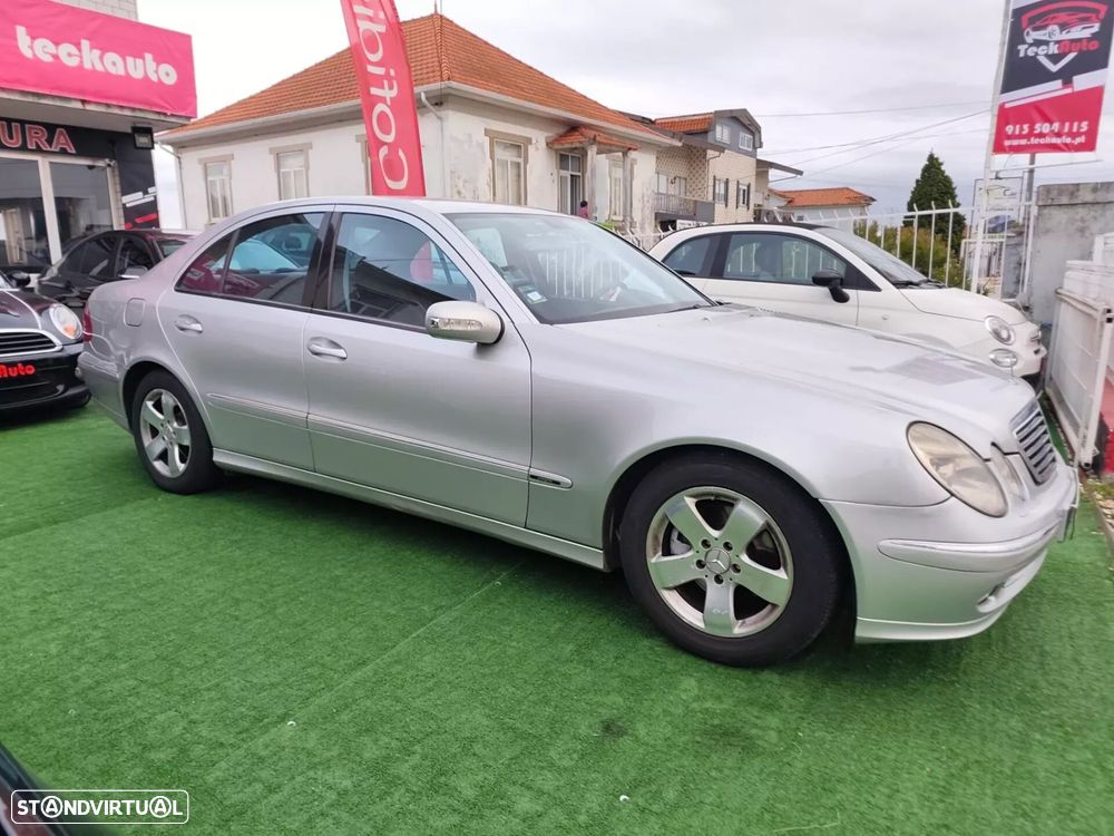 Mercedes-Benz E 220 CDI Avantgarde - 11
