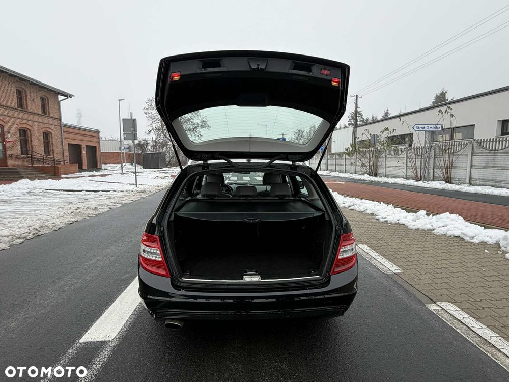 Mercedes-Benz Klasa C - 9