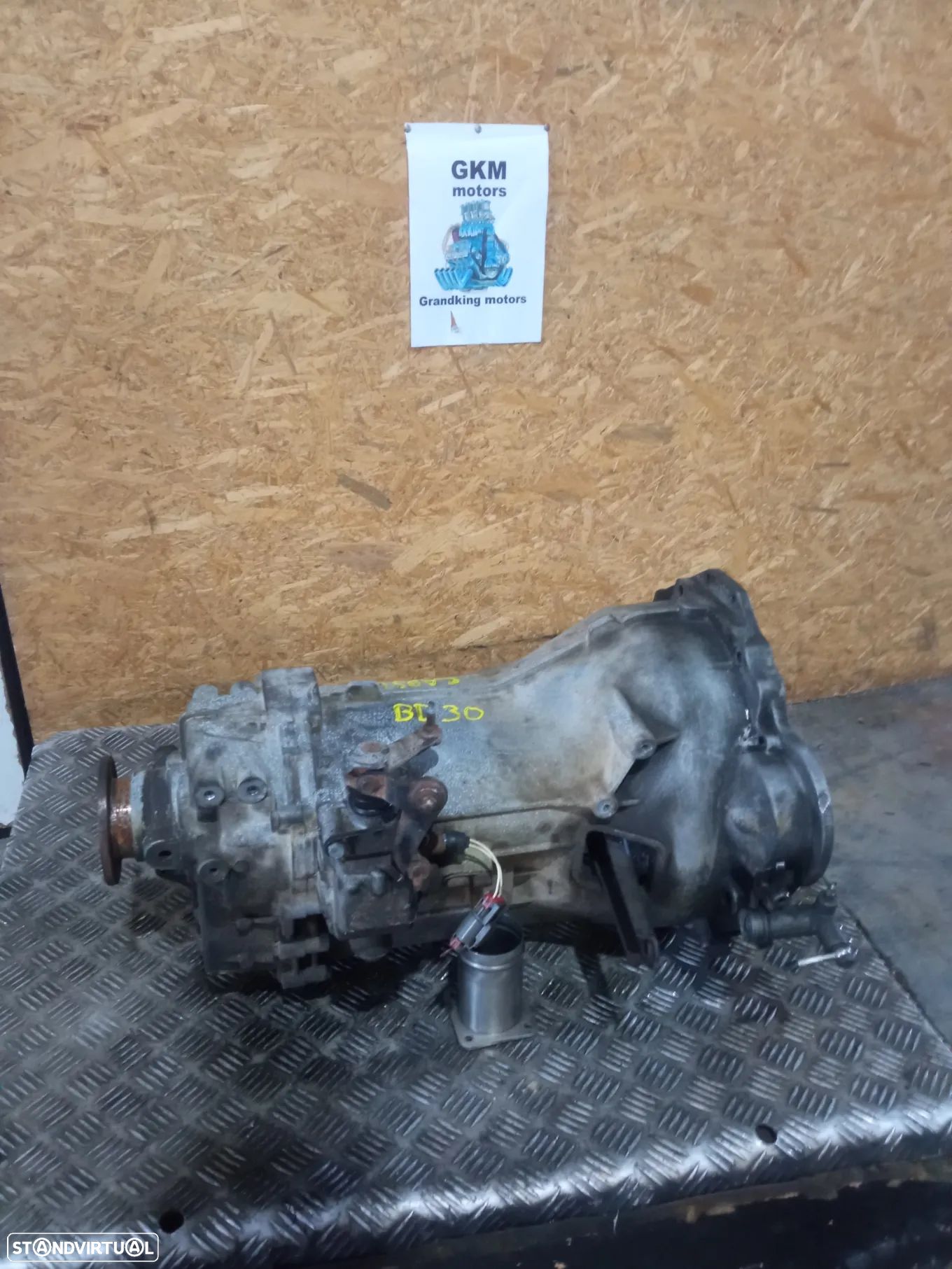 Caixa de velocidades Nissan Cabstar 3.0 Diesel Motor BD30 - 1