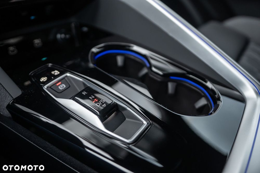 Audi Q5 Sportback - 25