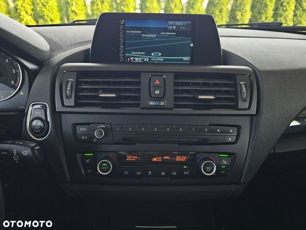 BMW Seria 1 120d Sport-Aut - 16