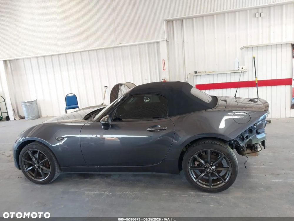 Mazda MX-5 SKYACTIV-G 184 Sports-Line - 4