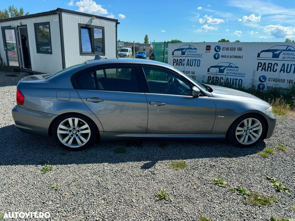 BMW Seria 3 318i - 4