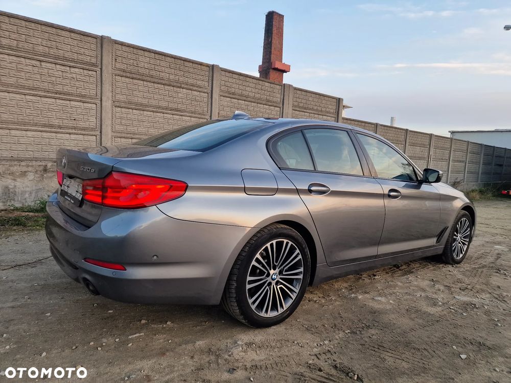 BMW Seria 5 530e iPerformance Sport Line sport - 5