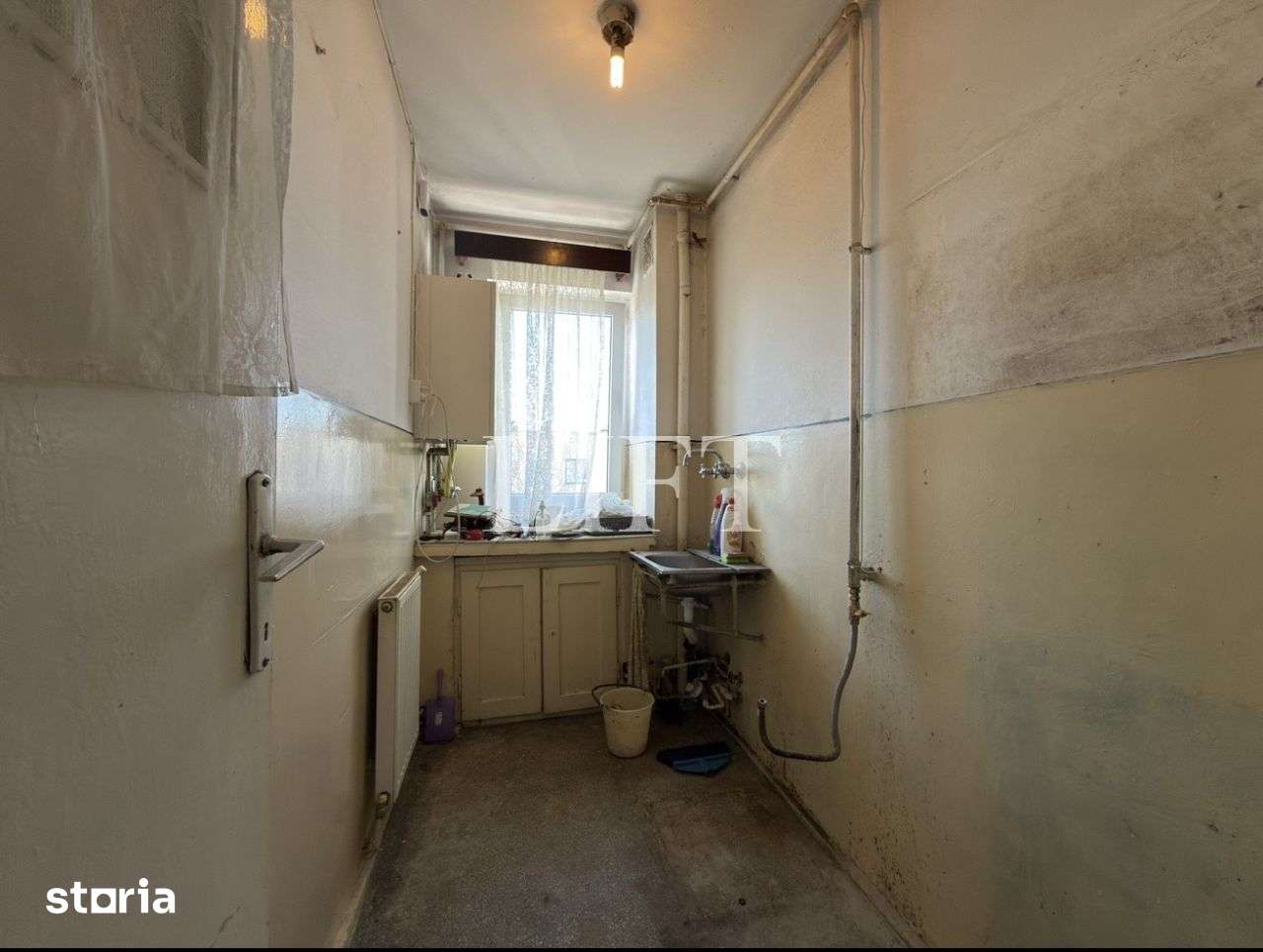 Apartament de 2 camere, 35mp, Zona Astra - Floriilor, Necesita renovar — fotografia 1