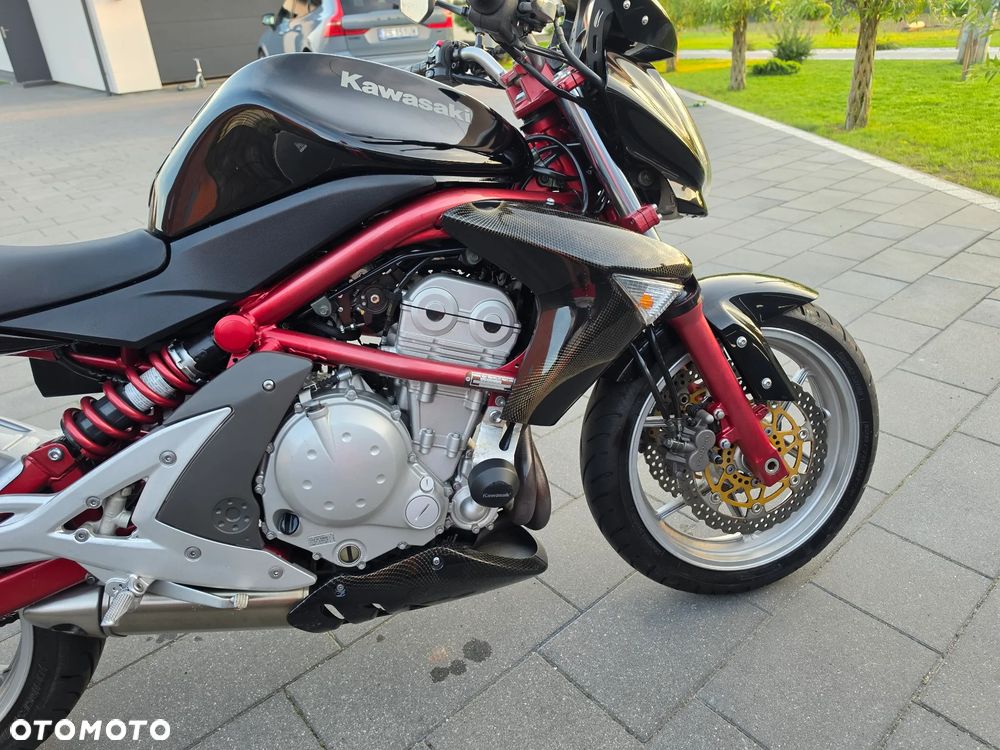 Kawasaki ER - 9