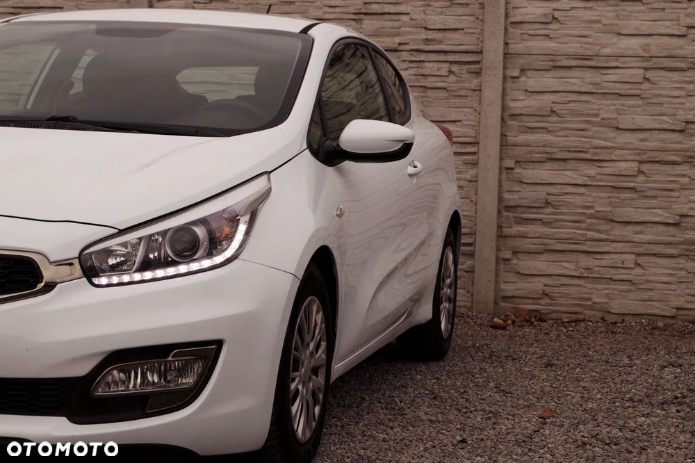 Kia ProCeed 1.6 CRDi Spirit - 15