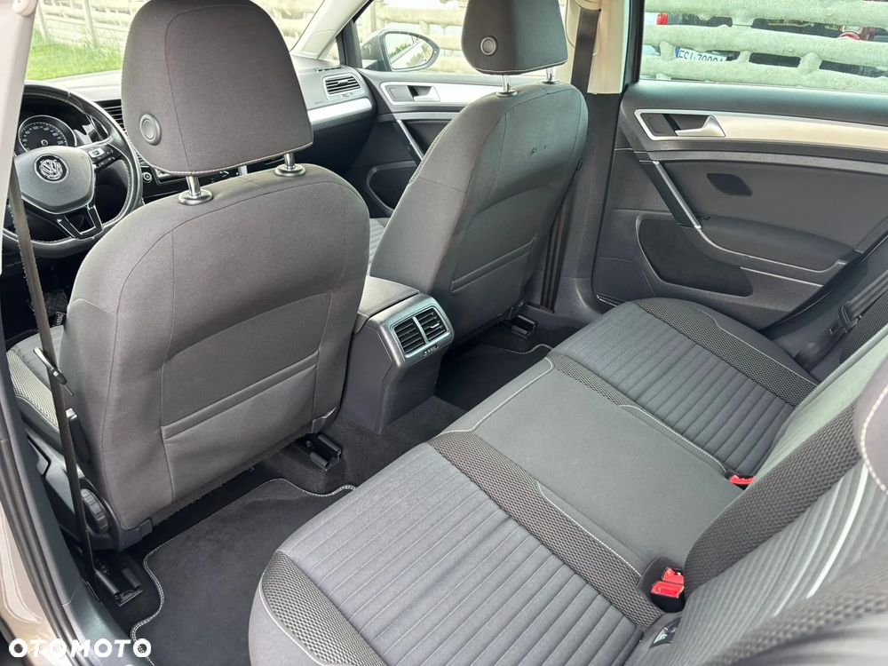 Volkswagen Golf 2.0 BlueTDI DSG Cup - 16