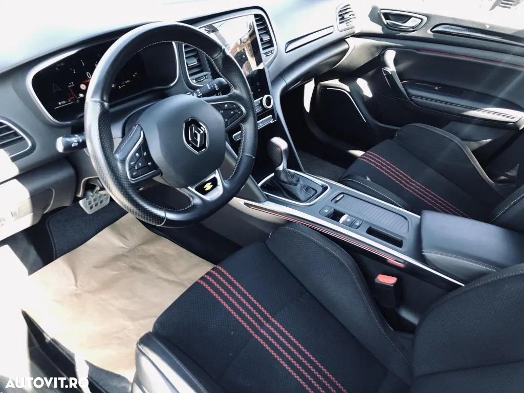 Renault Megane BLUE dCi EDC RS Line - 11