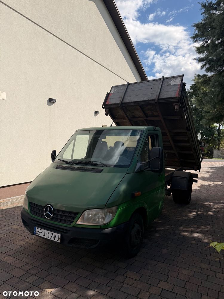 Mercedes-Benz Sprinter - 4