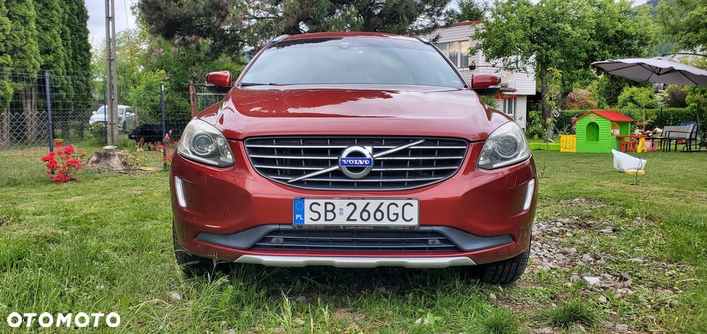 Volvo XC 60 T5 AWD Drive-E Momentum - 2