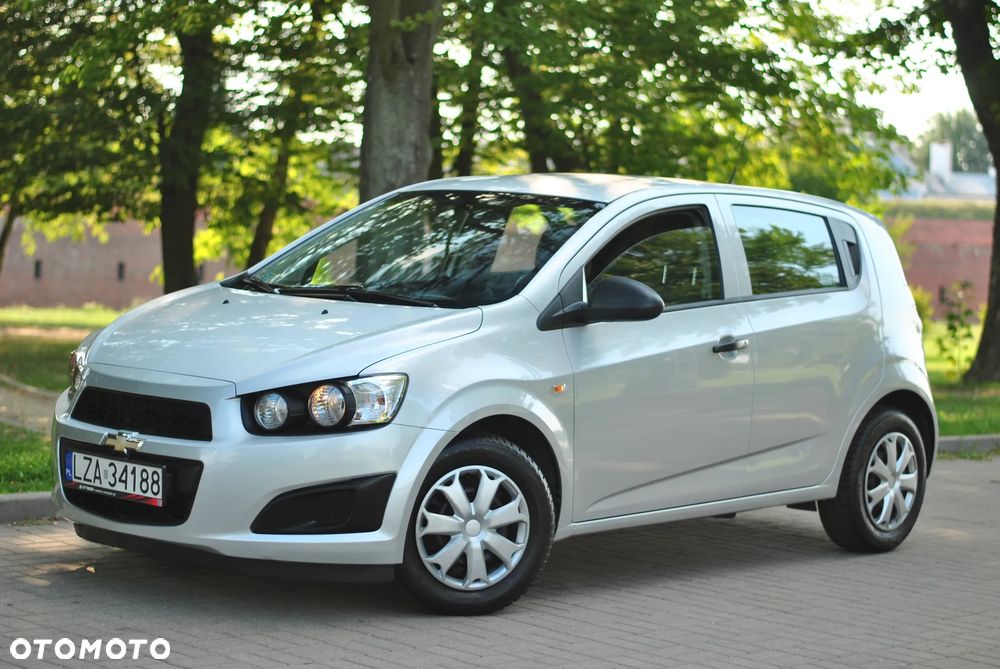 Chevrolet Aveo - 2