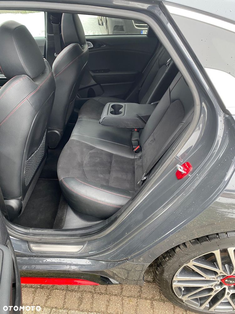 Kia ProCeed 1.6 T-GDI DCT7 OPF GT - 35