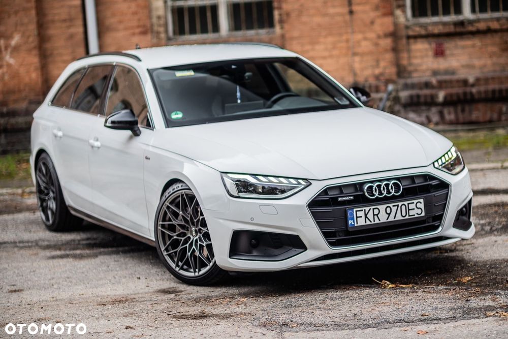 Audi A4 Avant 40 TDI Quattro Sport S tronic - 4