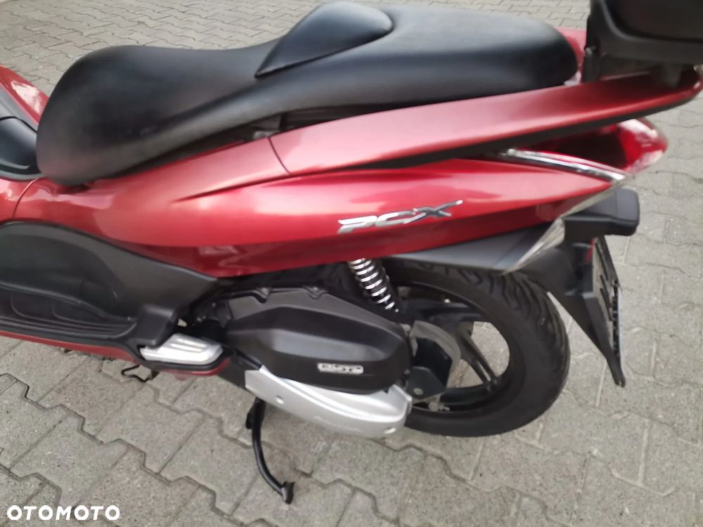 Honda PCX - 12