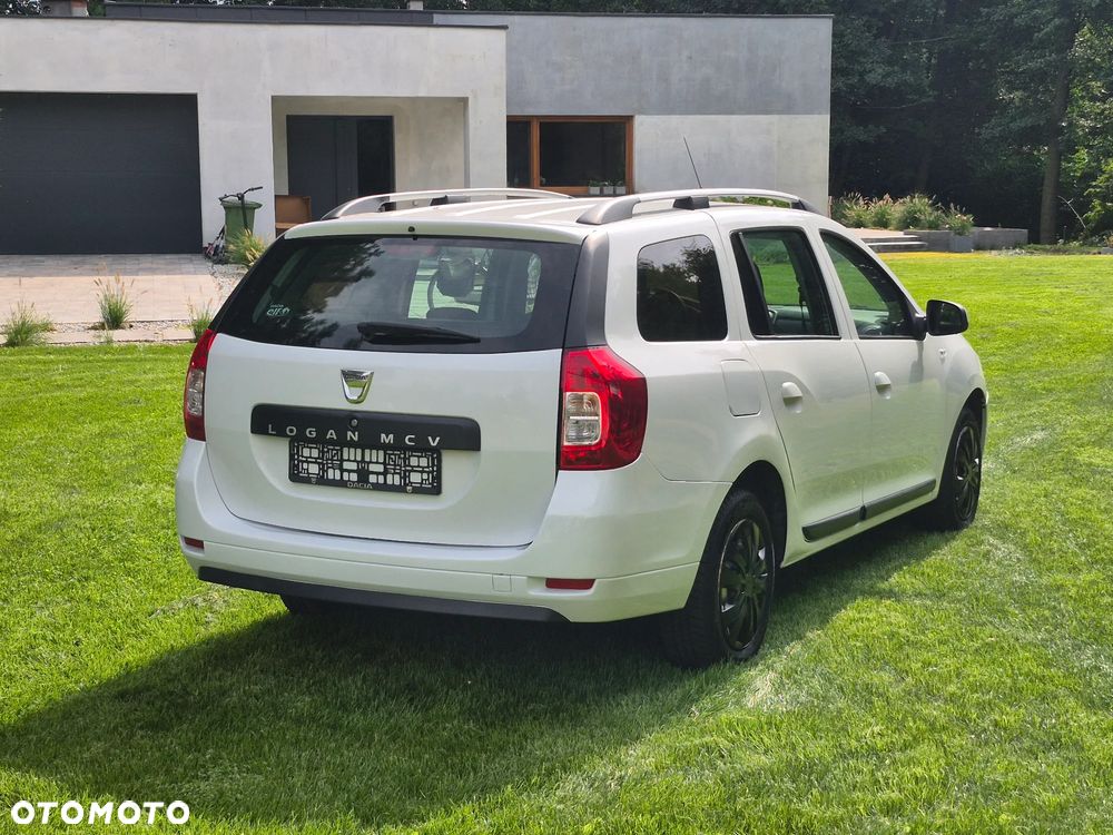 Dacia Logan 1.2 16V 75 Ambiance - 5