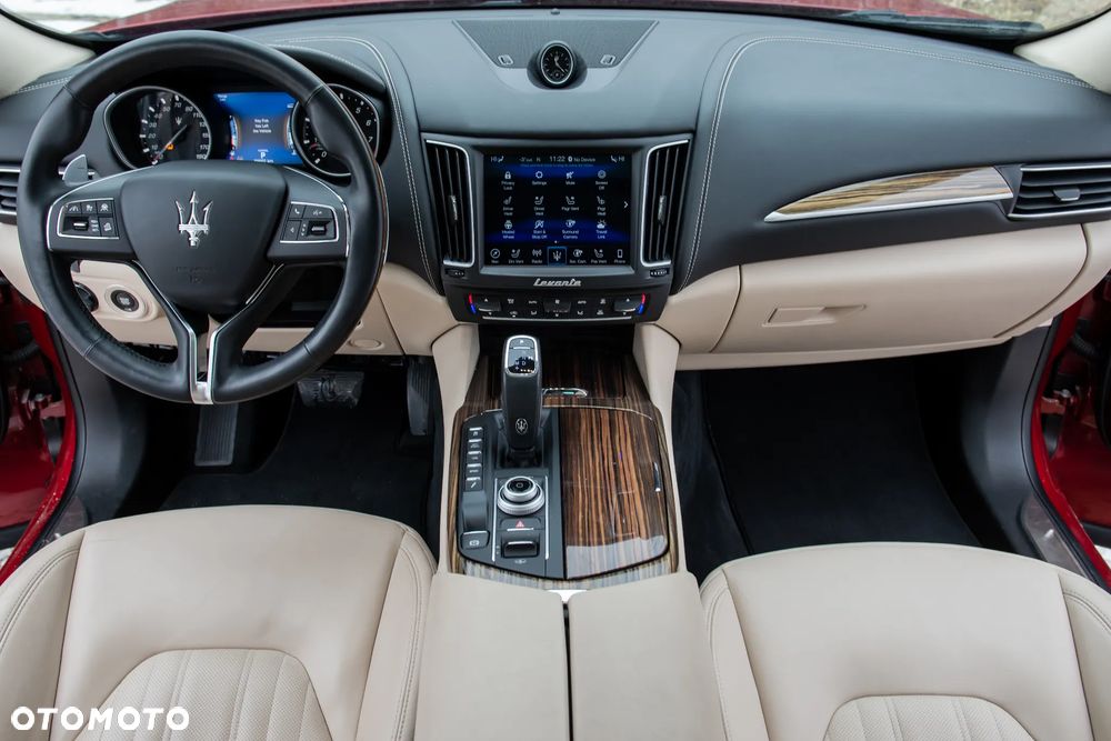 Maserati Levante S Q4 GranLusso - 27