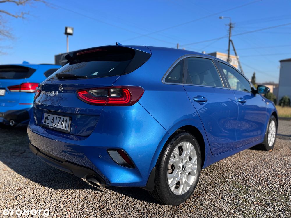 Kia Ceed 1.5 T-GDI M - 10