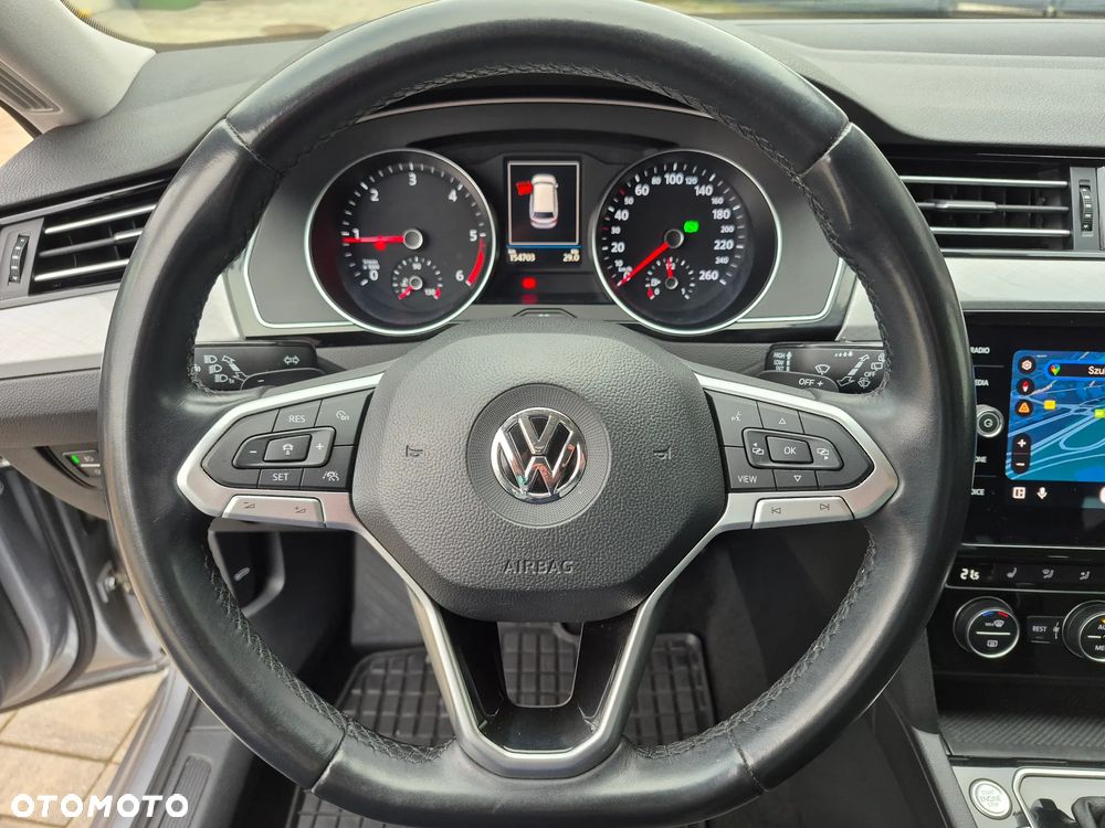 Volkswagen Passat 2.0 TDI EVO Elegance DSG - 18