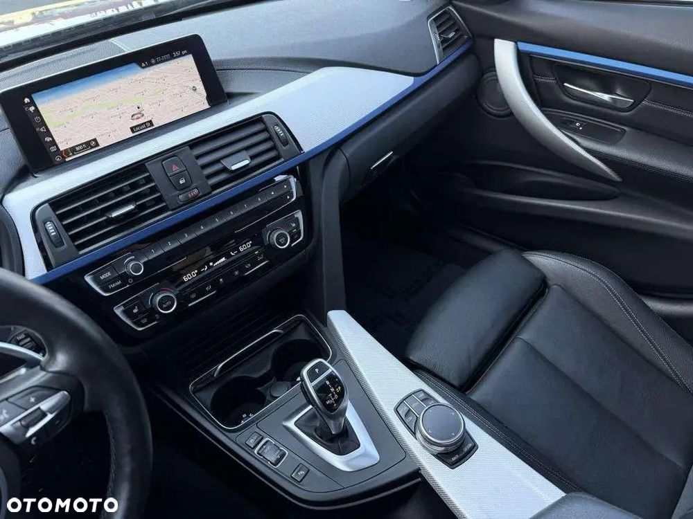 BMW Seria 3 330i xDrive Edition M Sport Shadow - 10
