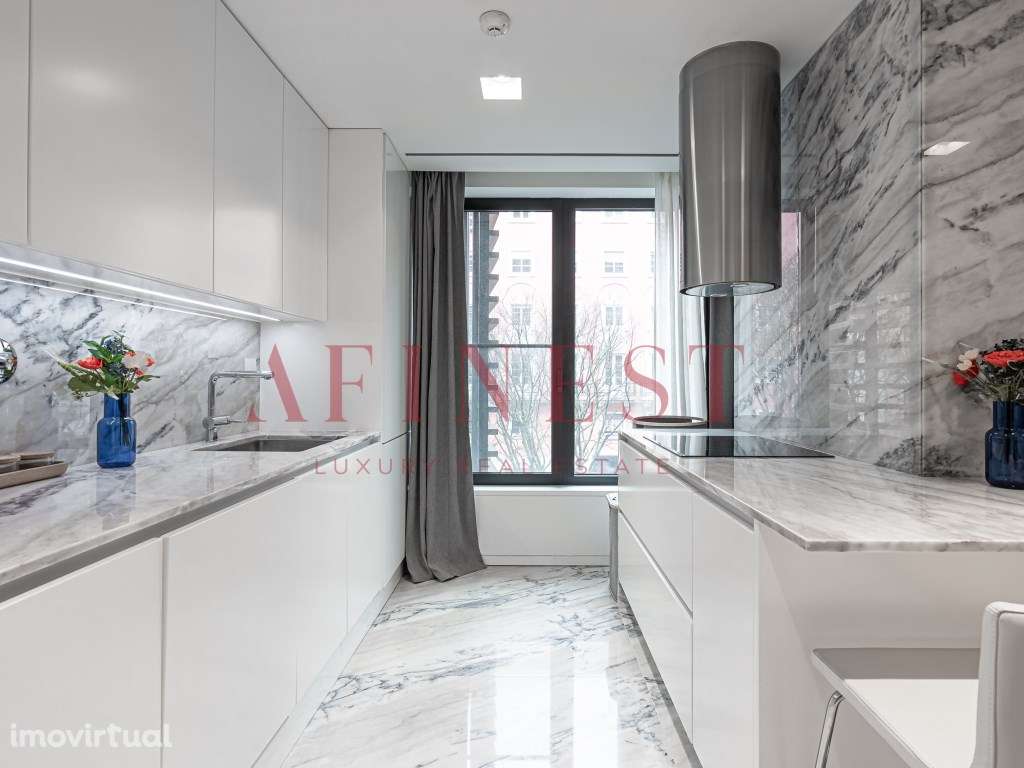 Apartamento T1 na Avenida António Augusto Aguiar - Lisboa - Grande imagem: 3/25