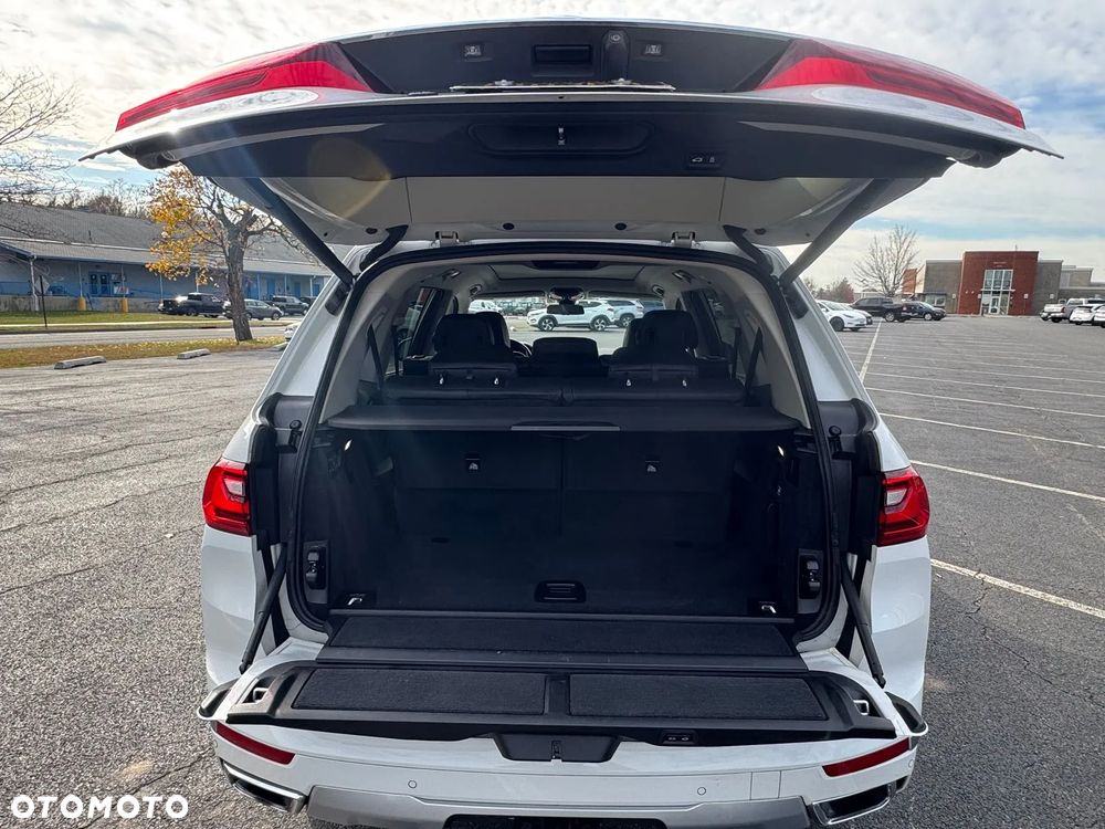 BMW X7 xDrive40i sport - 11