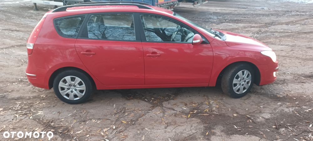 Hyundai i30 1.6 Comfort - 4