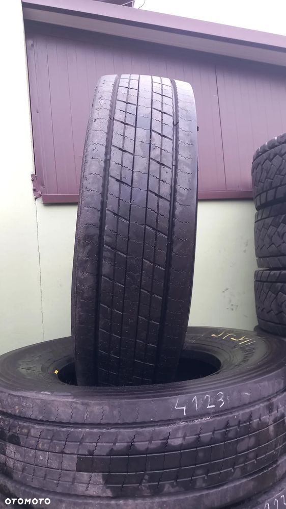 BRIDGESTONE 315/80R 22,5 PRZÓD - 1