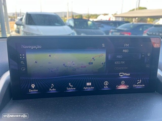 Lexus NX 300h Executive+ - 32