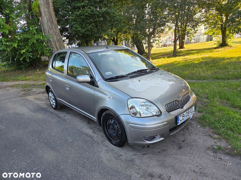 Toyota Yaris 1.4 D-4D Sol - 1