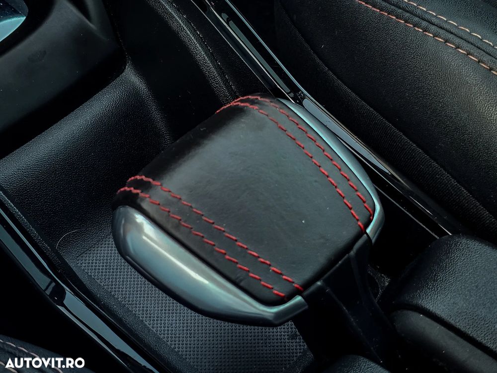 Peugeot 2008 - 35