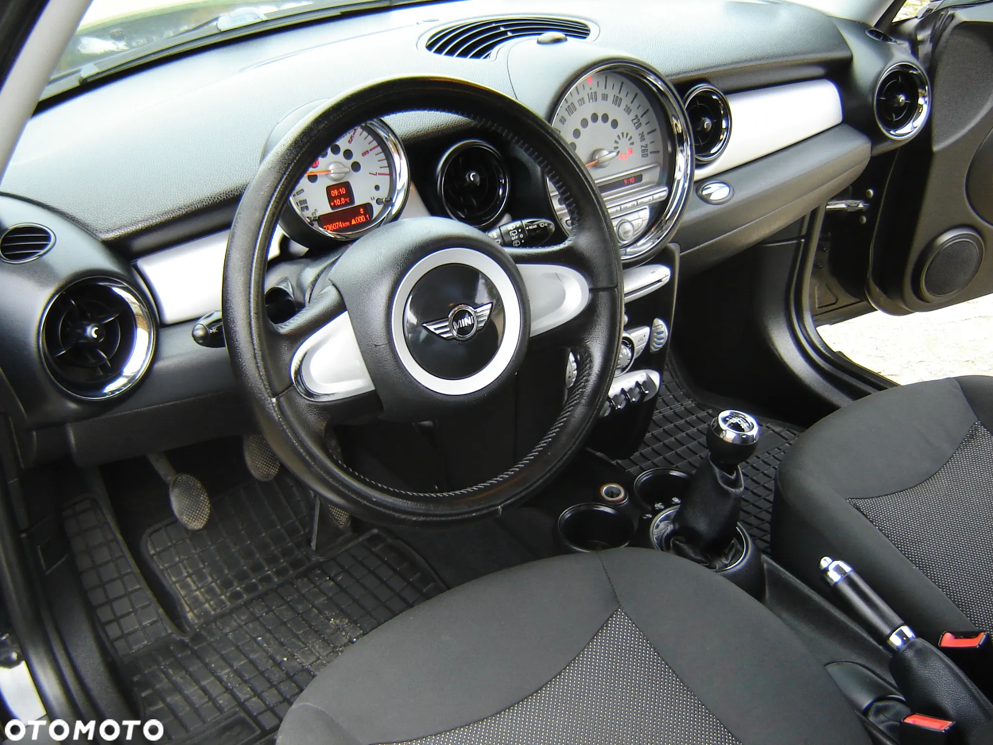 MINI Clubman Cooper D - 6
