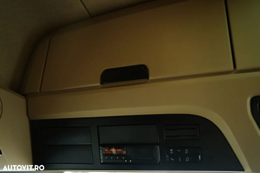 Mercedes-Benz ACTROS 1845 / MEGA / PLATĂ JOSĂ / MP5 / SPAȚIU MARE / 100% ANVELOPE / CONTRACT POST-SERVICE - 33