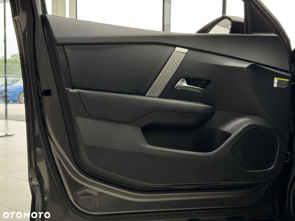 Citroën C4 1.2 PureTech Shine S&S - 13
