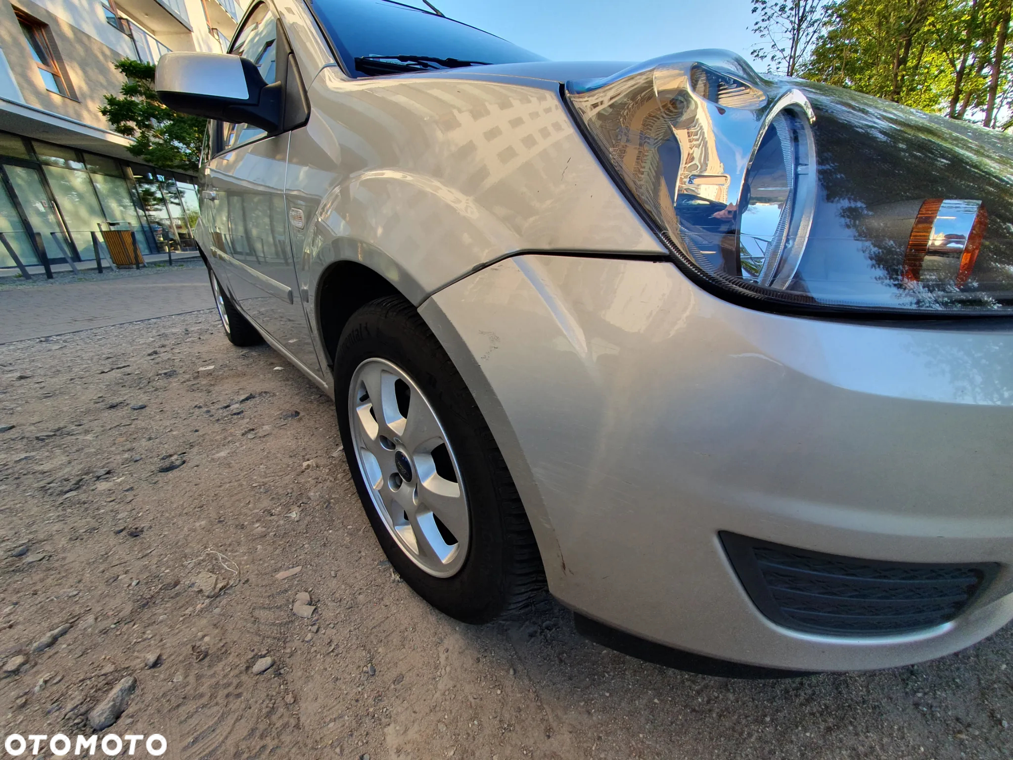 Ford Fiesta 1.4 Ambiente - 15