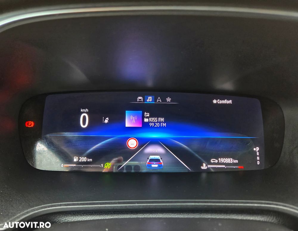 Renault Megane BLUE dCi 115 EDC BOSE EDITION - 32