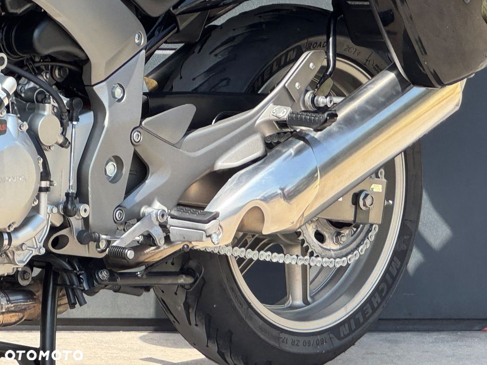 Honda CBF - 35