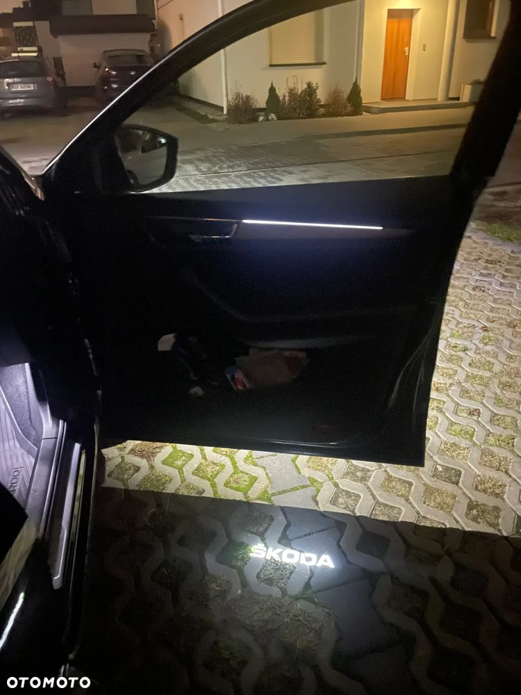 Skoda Karoq 1.5 TSI ACT 4x2 Style DSG - 7