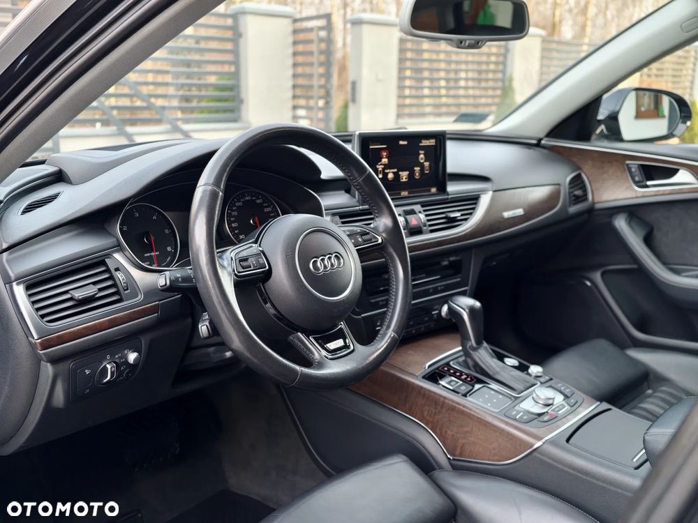 Audi A6 Allroad - 12