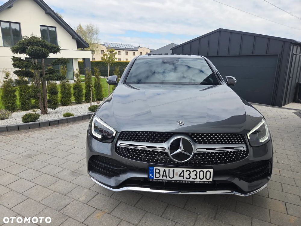 Mercedes-Benz GLC 200 4Matic 9G-TRONIC AMG Line Plus - 15