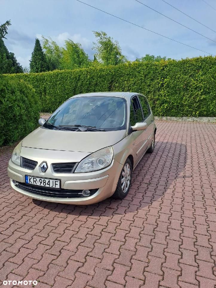Renault Scenic 1.5 dCi Alize - 1