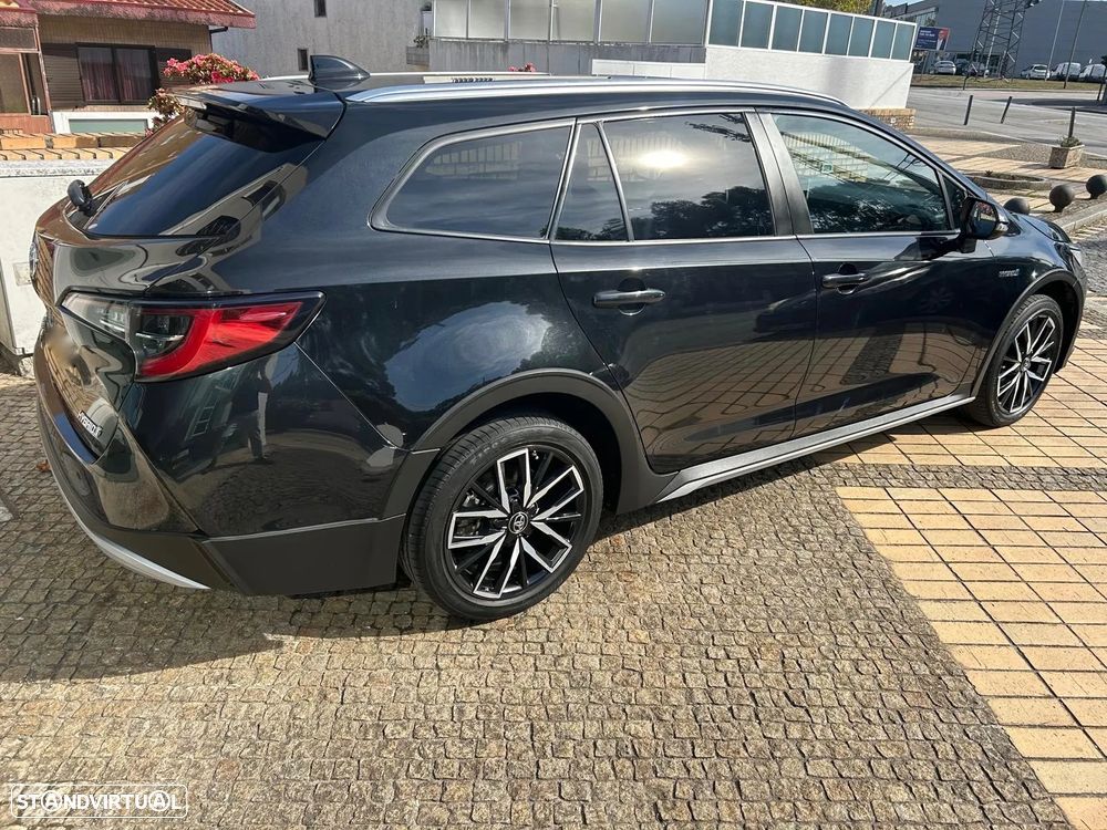 Toyota Corolla Touring Sports 1.8 Hybrid Trek - 4