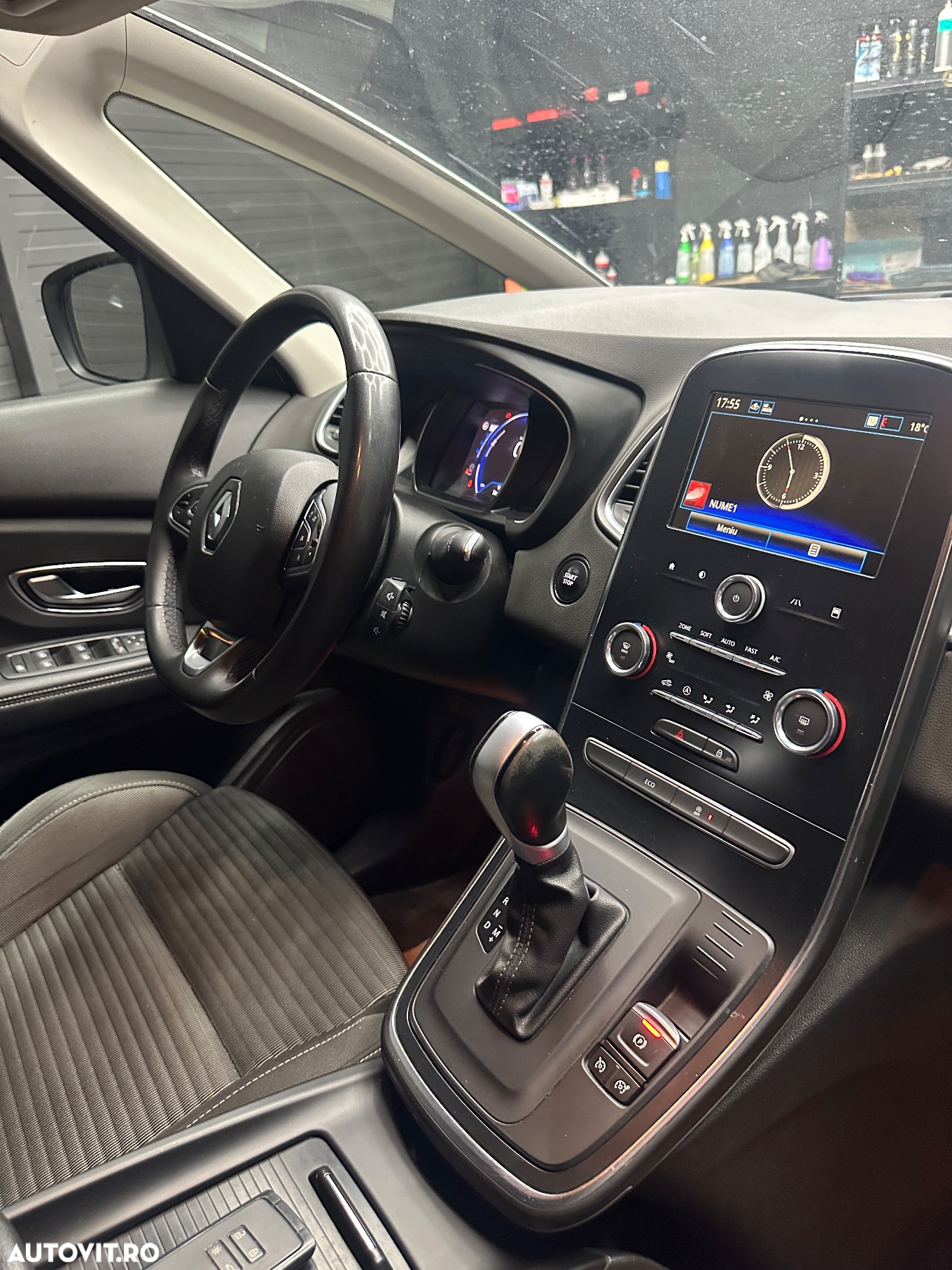 Renault Scenic - 19