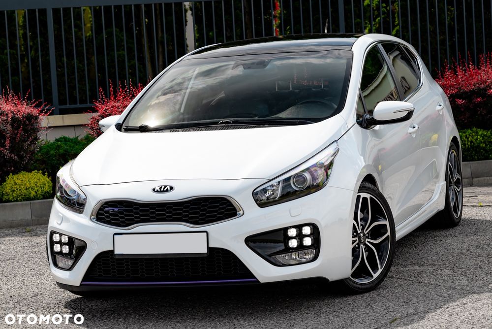 Kia Ceed 1.6 T-GDI GT - 5