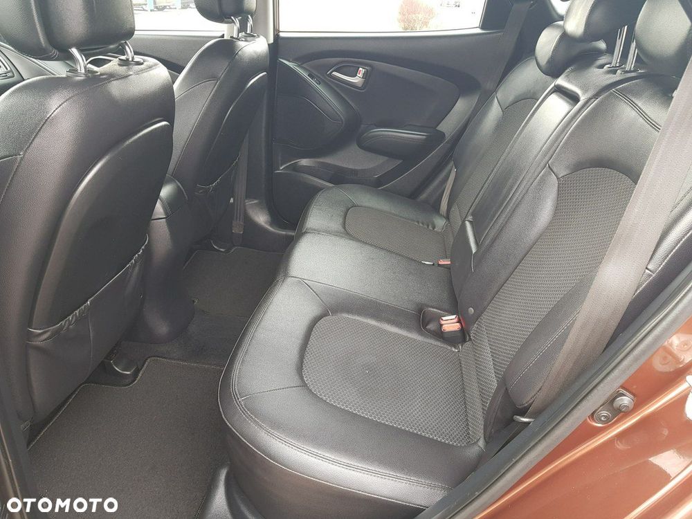 Hyundai ix35 - 11