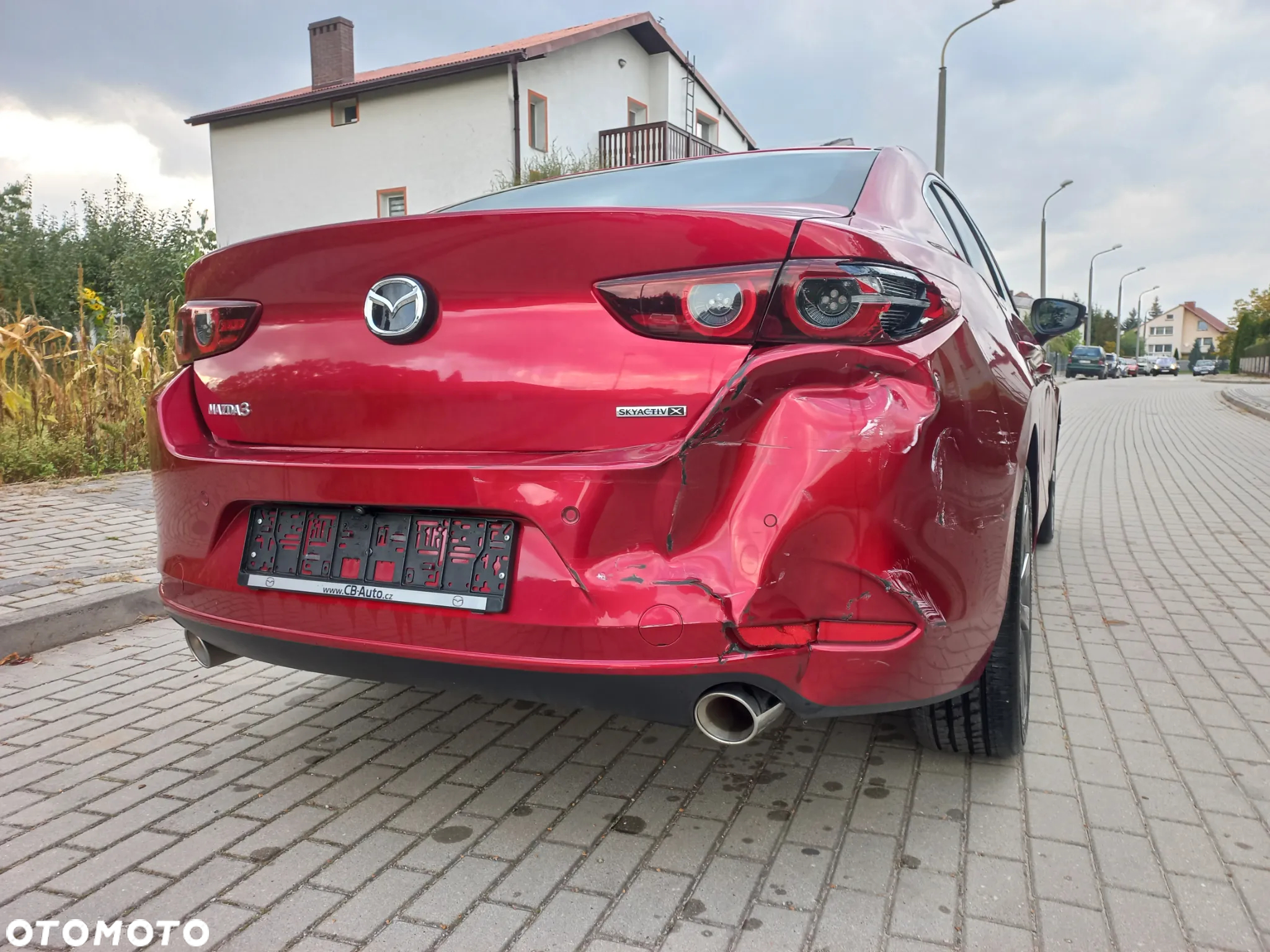 Mazda 3 - 10