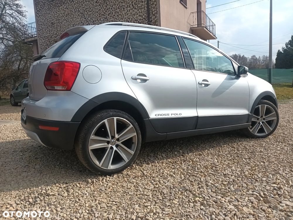 Volkswagen Polo Cross - 2