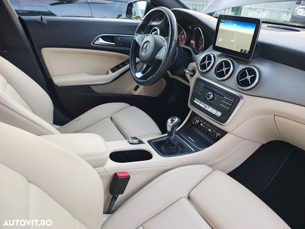 Mercedes-Benz CLA 180 d BlueEfficiency Edition - 15