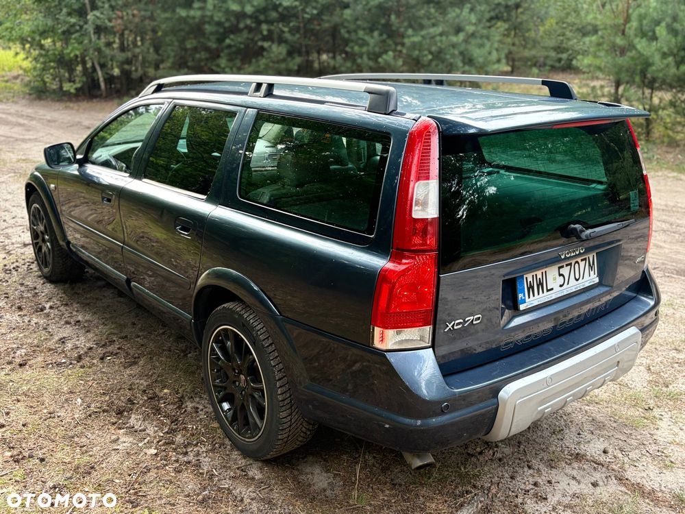 Volvo XC 70 - 4